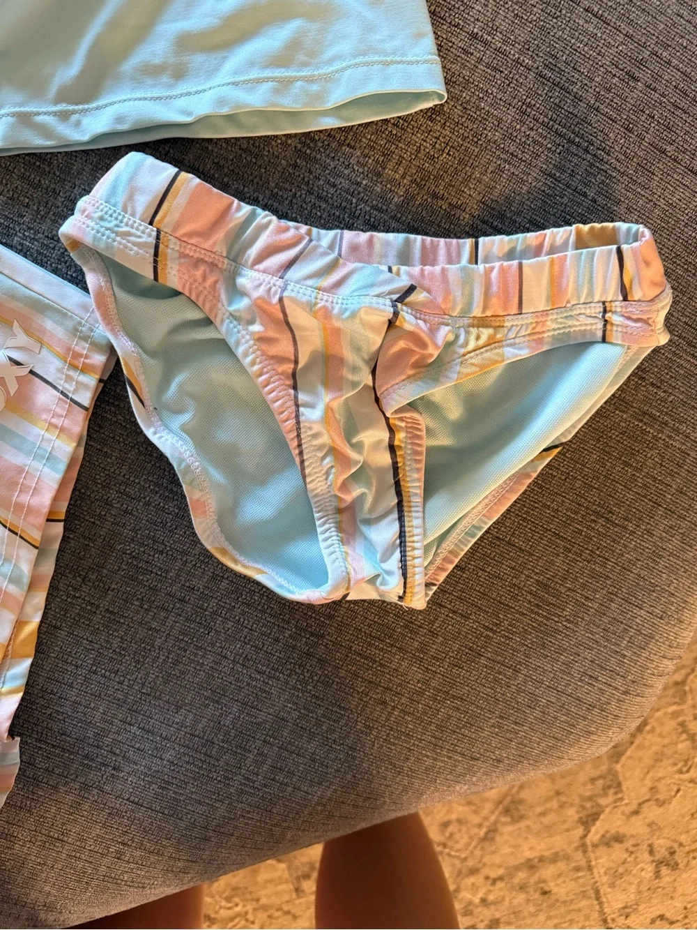 Roxy girls swim